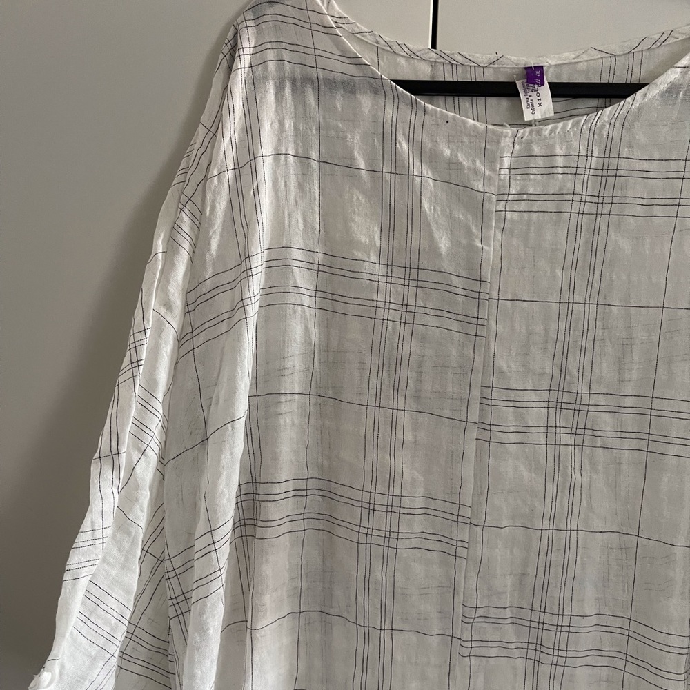 Romacci tunic in size 4X white/Black (16/18 US) - Picture 2 of 4